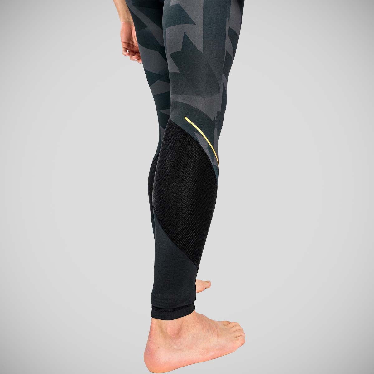 Venum Razor Spats Black/Gold