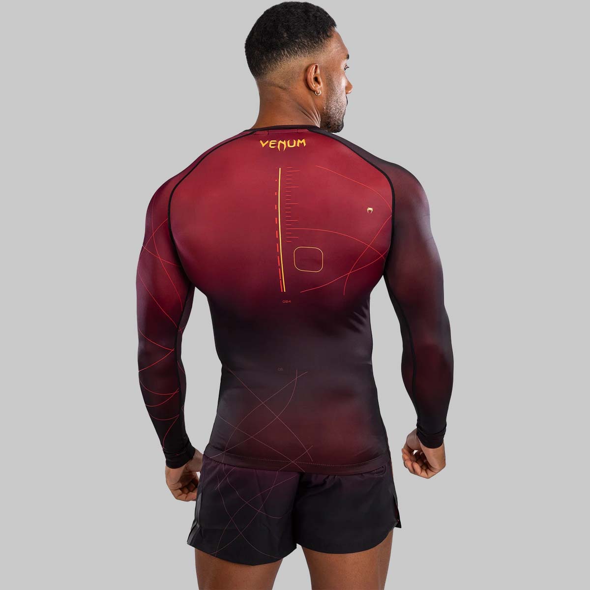 Venum Taktischer XT Langarm -Hautausschlagschutz Schwarz/Burgund/Gold