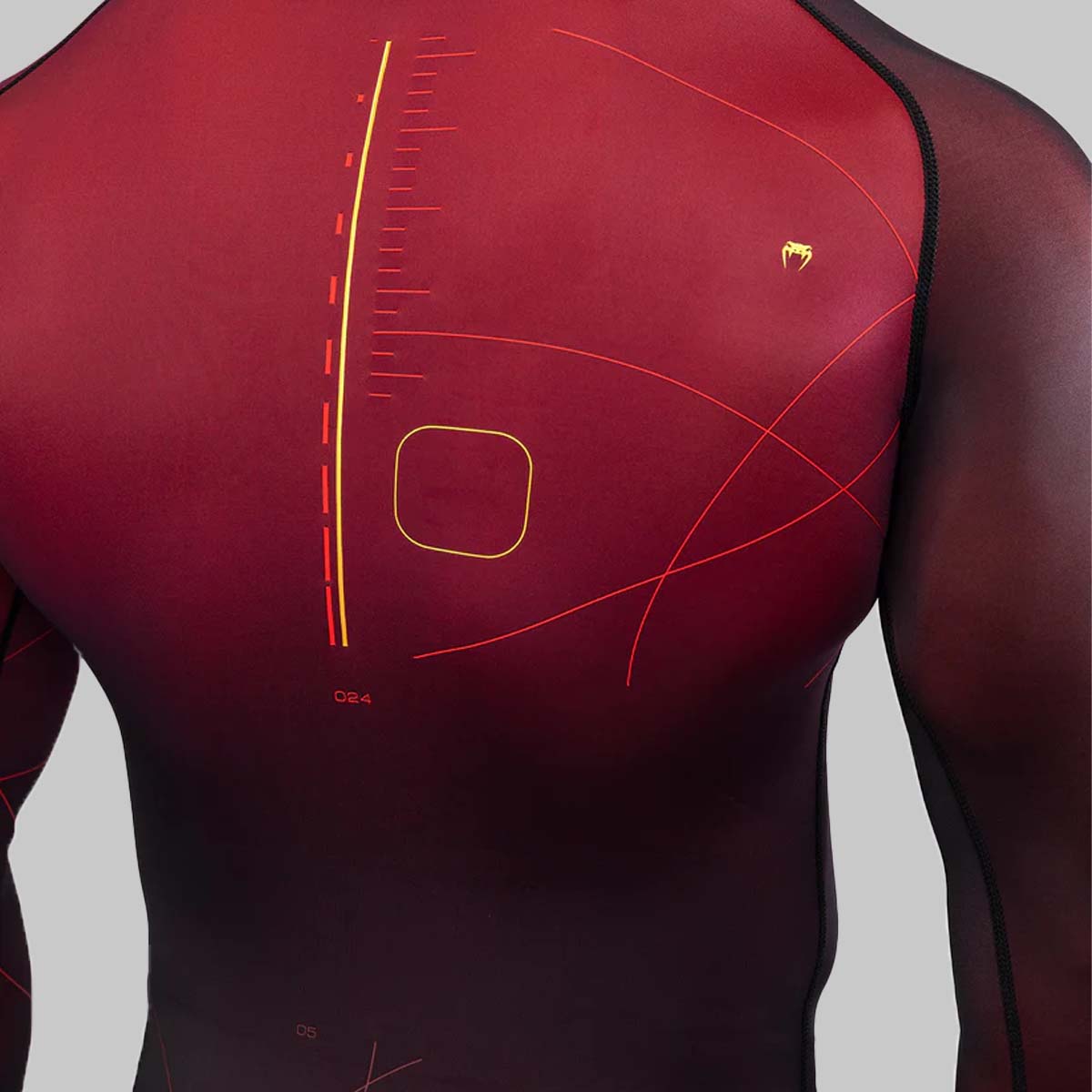 Venum Taktischer XT Langarm -Hautausschlagschutz Schwarz/Burgund/Gold