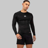 Venum Taktischer XT Langarm -Hautausschlagschutz schwarz/rot