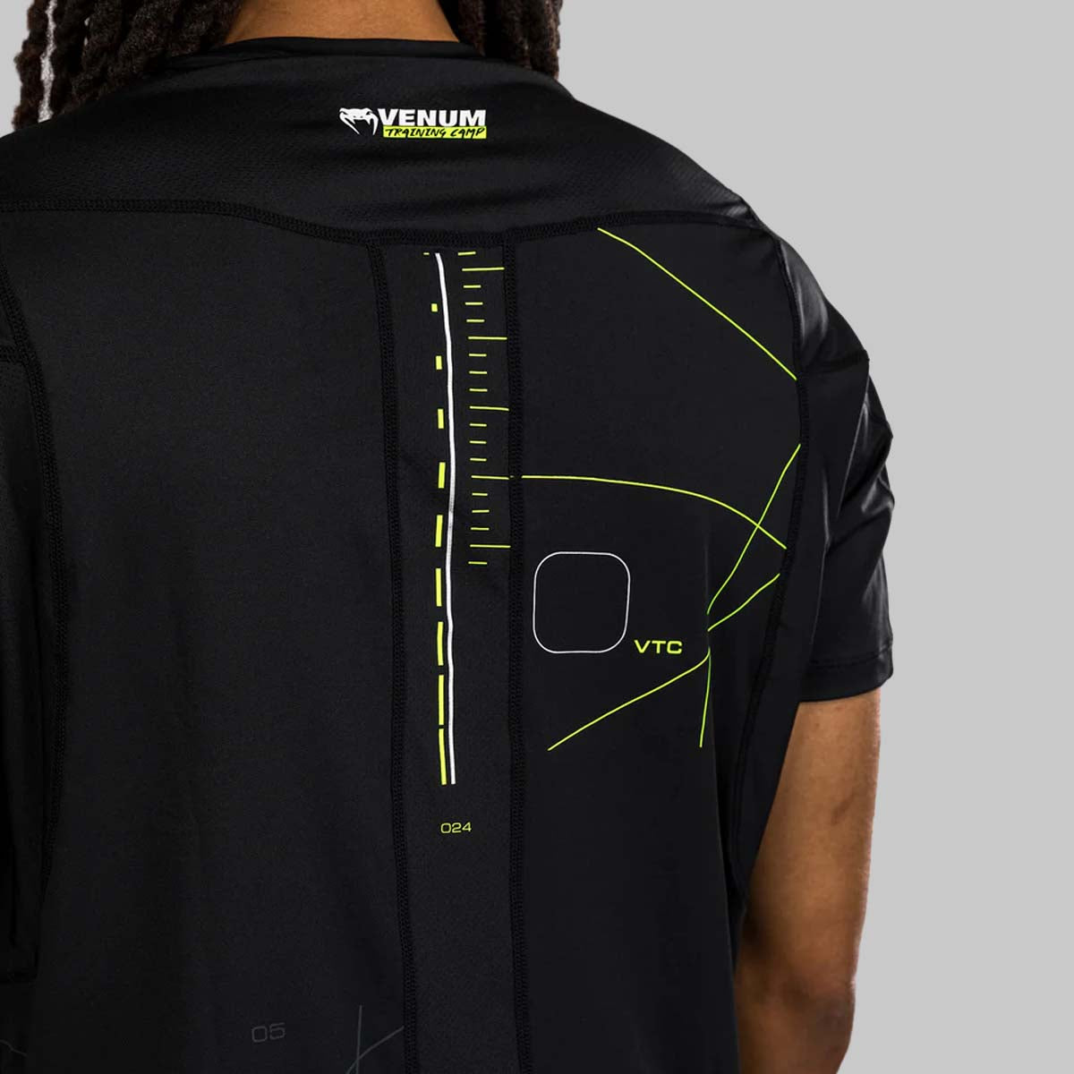 Venum Training Camp 4.0 Dry Tech T-Shirt Black/Neo Green