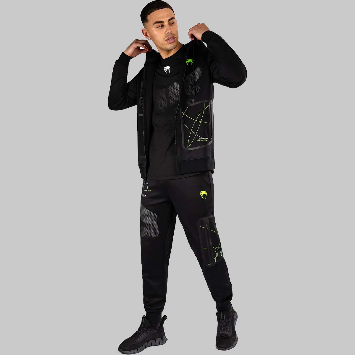 Venum Training Camp 4.0 Hoodie Black/Neo Green