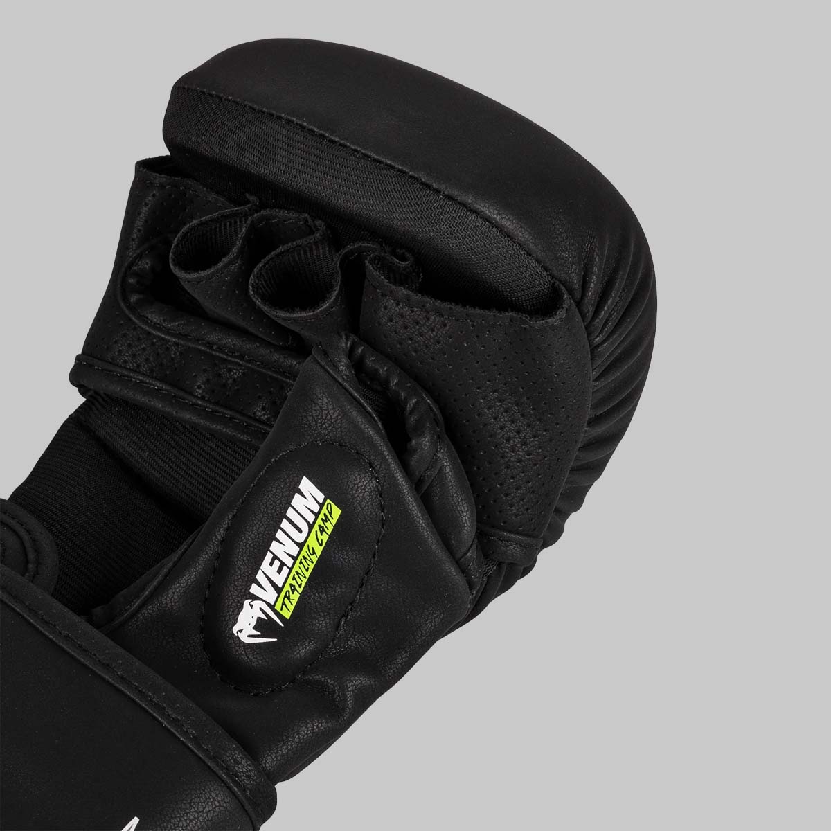 Venum Trainingslager 4.0 Sparringhandschuhe Schwarz/Neogrün