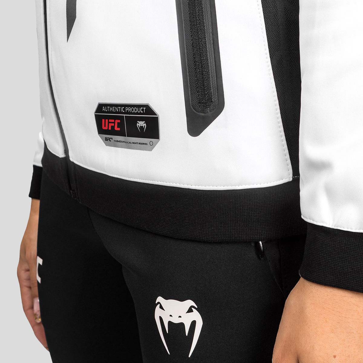 Venum UFC Otantik Dövüş Gecesi 2.0 Kadın Grev Hoodie White
