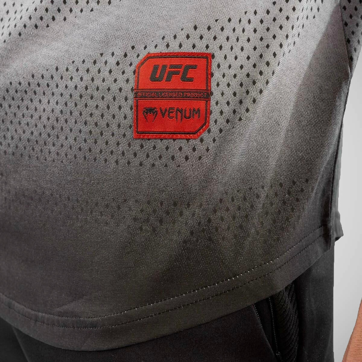 Venum UFC Authentic Fight Week 2 t-shirt wit