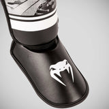 Venum ykz21 Kids Shin Guards Black/White