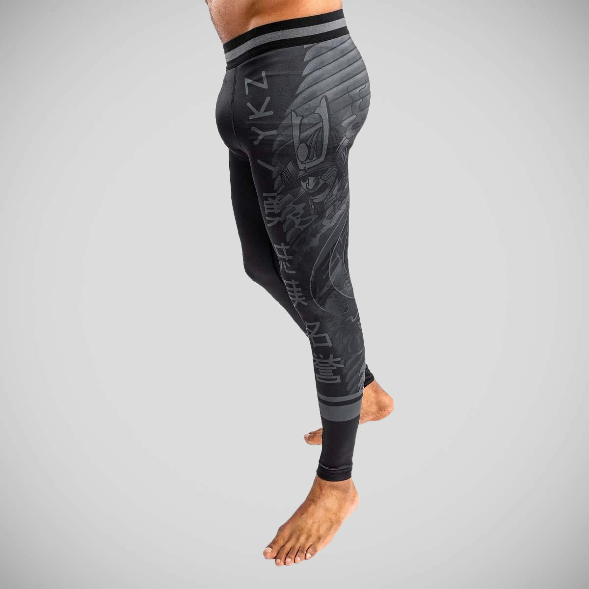 Venum YKZ21 Spats Black