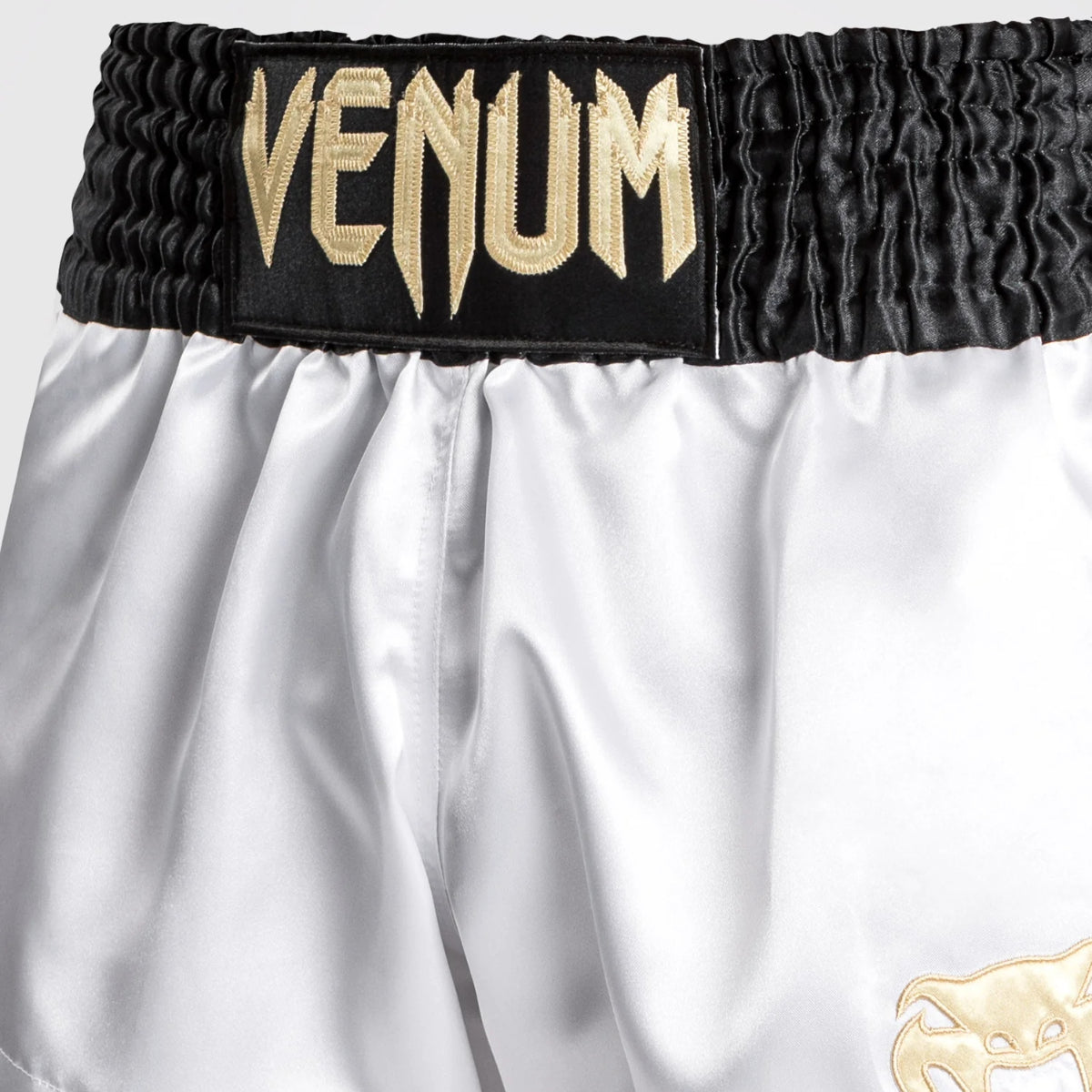 Venum Klassische Muay Thai Shorts Weiß/Schwarz/Gold