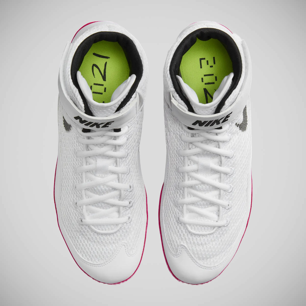 Nike zufolge SE Wrestling Stiefel weiß/schwarz/rosa