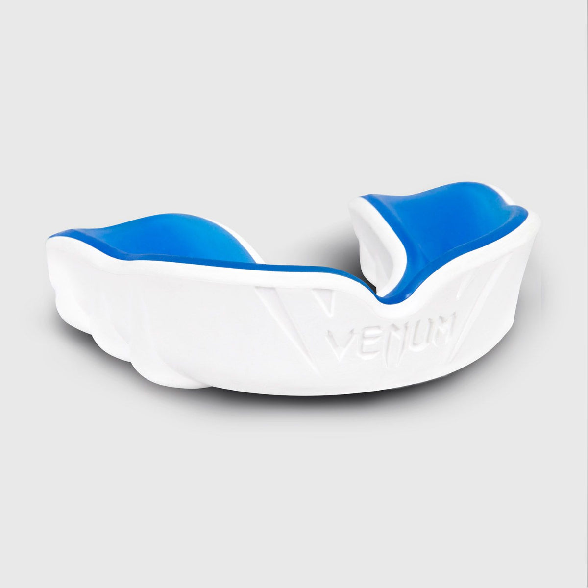 White/Blue Venum Challenger Mouthguard   