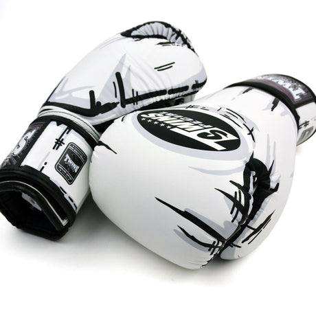 Twins Special FBGVL4 Fancy Boxing Gloves Comic