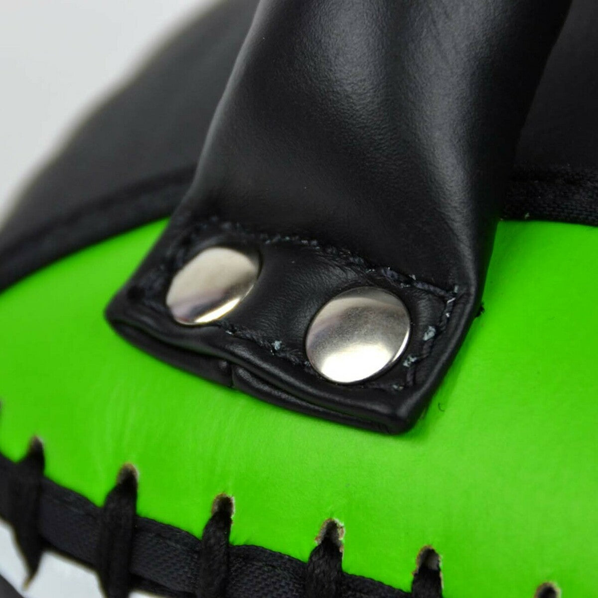 Twins KPL10 läder thailändska kickkuddar