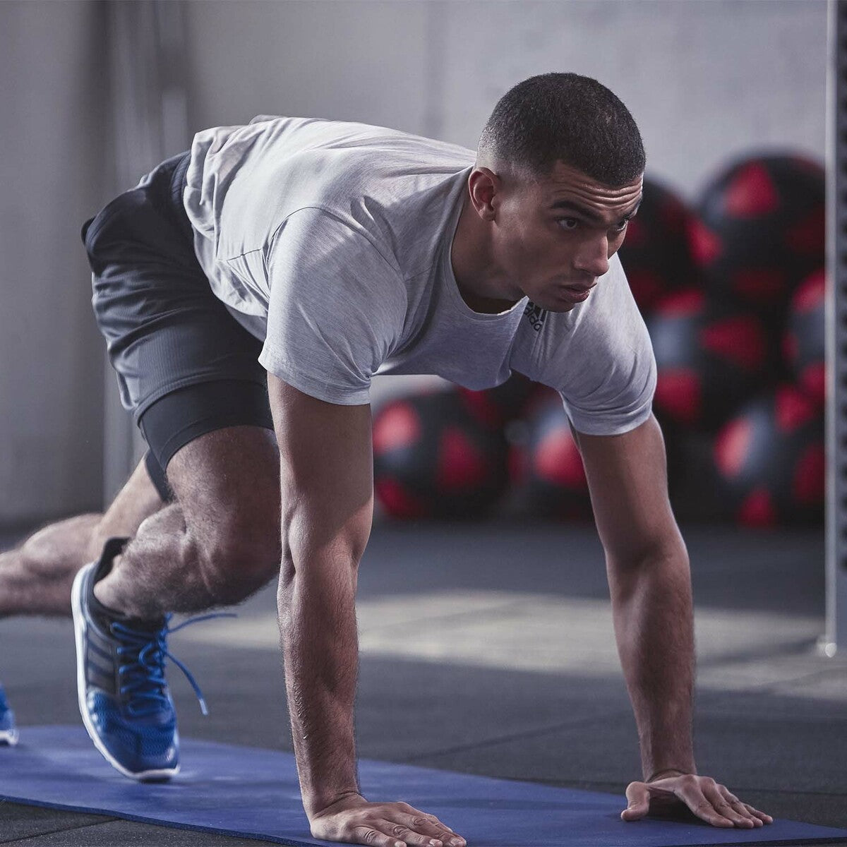 Синій фітнес -килимок Adidas