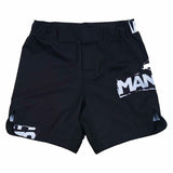 Манто разорванные боевые шорты черные