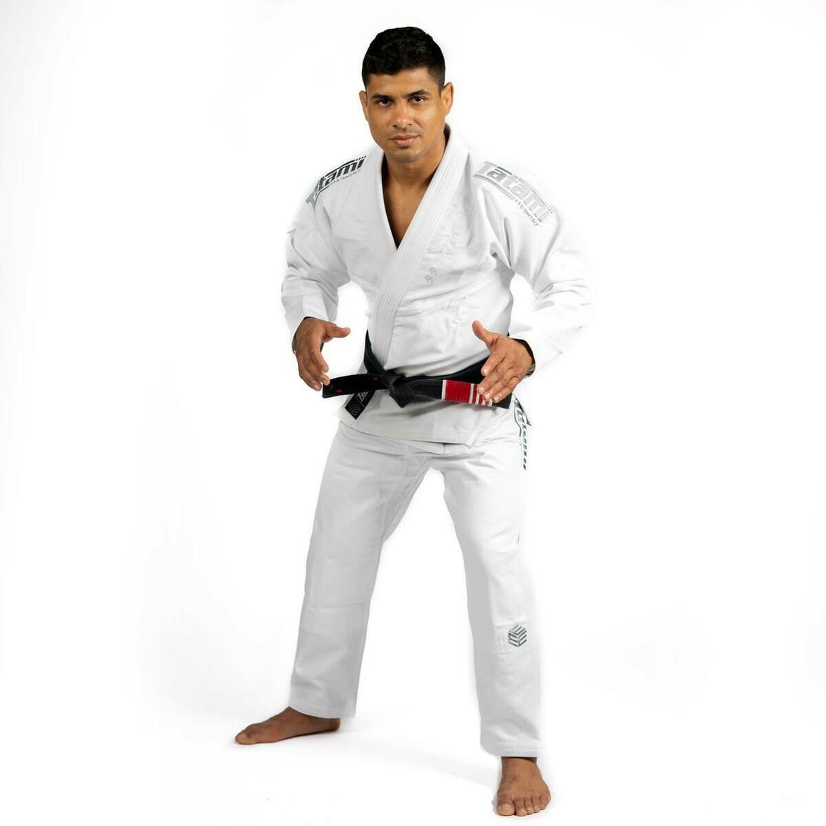 Grau auf weißem Tatami Fightwear Estilo Black Label Mens Bjj Gi