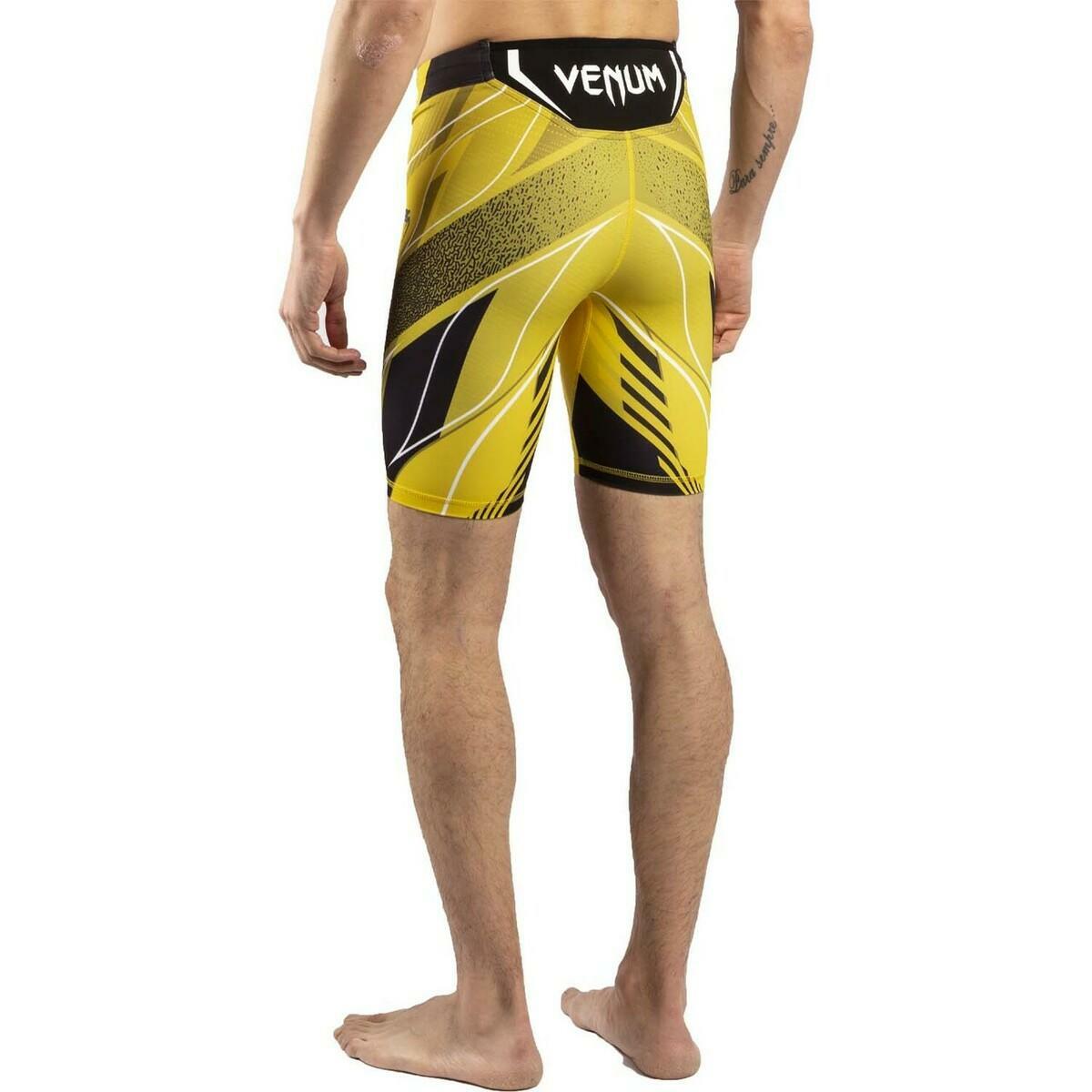 Gelb Venum UFC Pro Line Vale Tudo Shorts