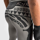 Grå Venum Nakahi spats