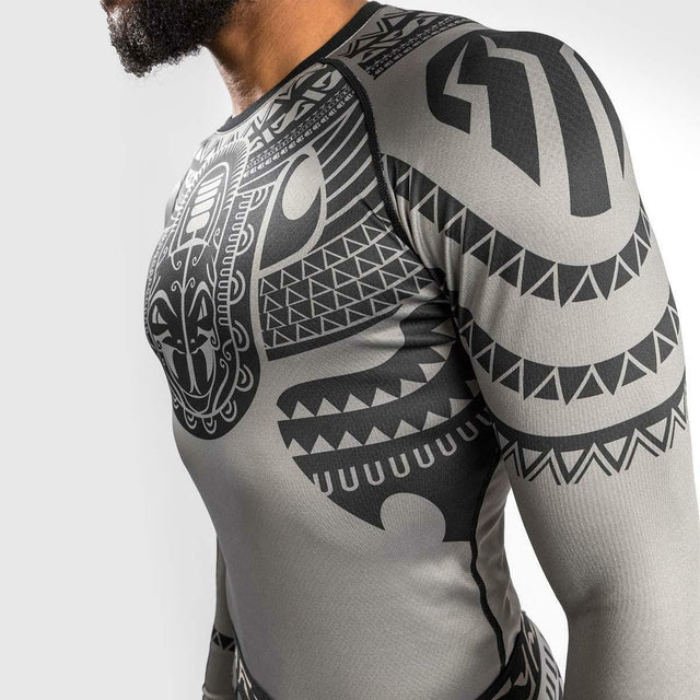 Venum Nakahi Long Sleeve Rash Guard