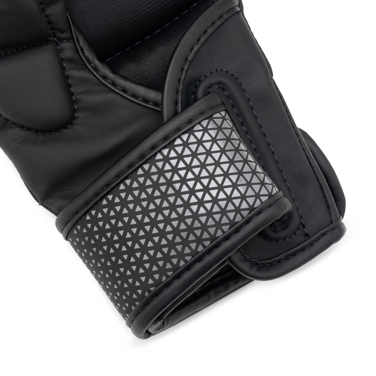 Bravose MMA Boxing Gloves Black
