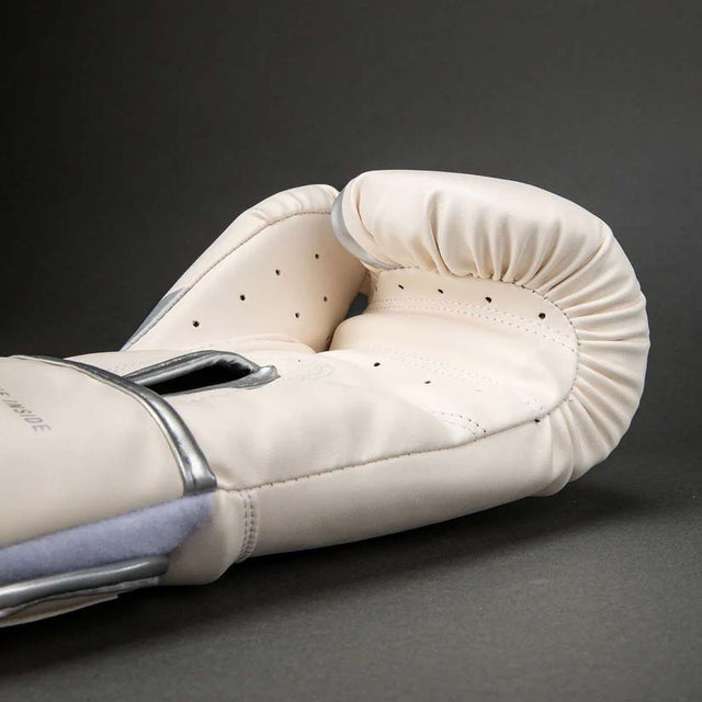 Venum Challenger 2.5 Boxing Gloves White/Silver