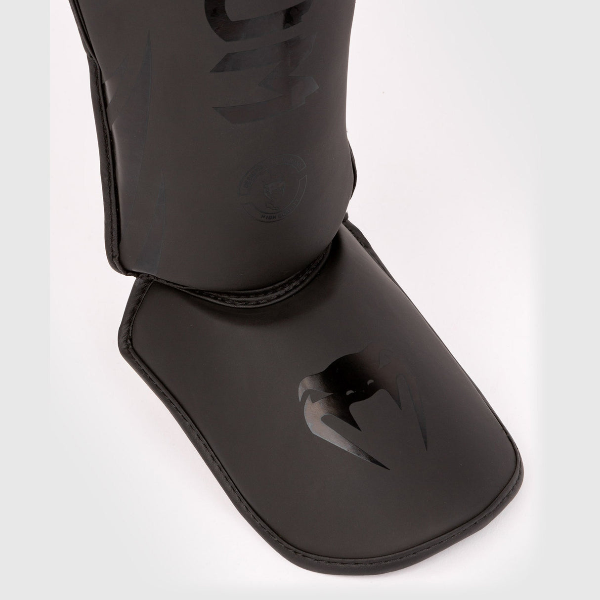 Venum Challenger Kids Shin Guards Black/Black - detail