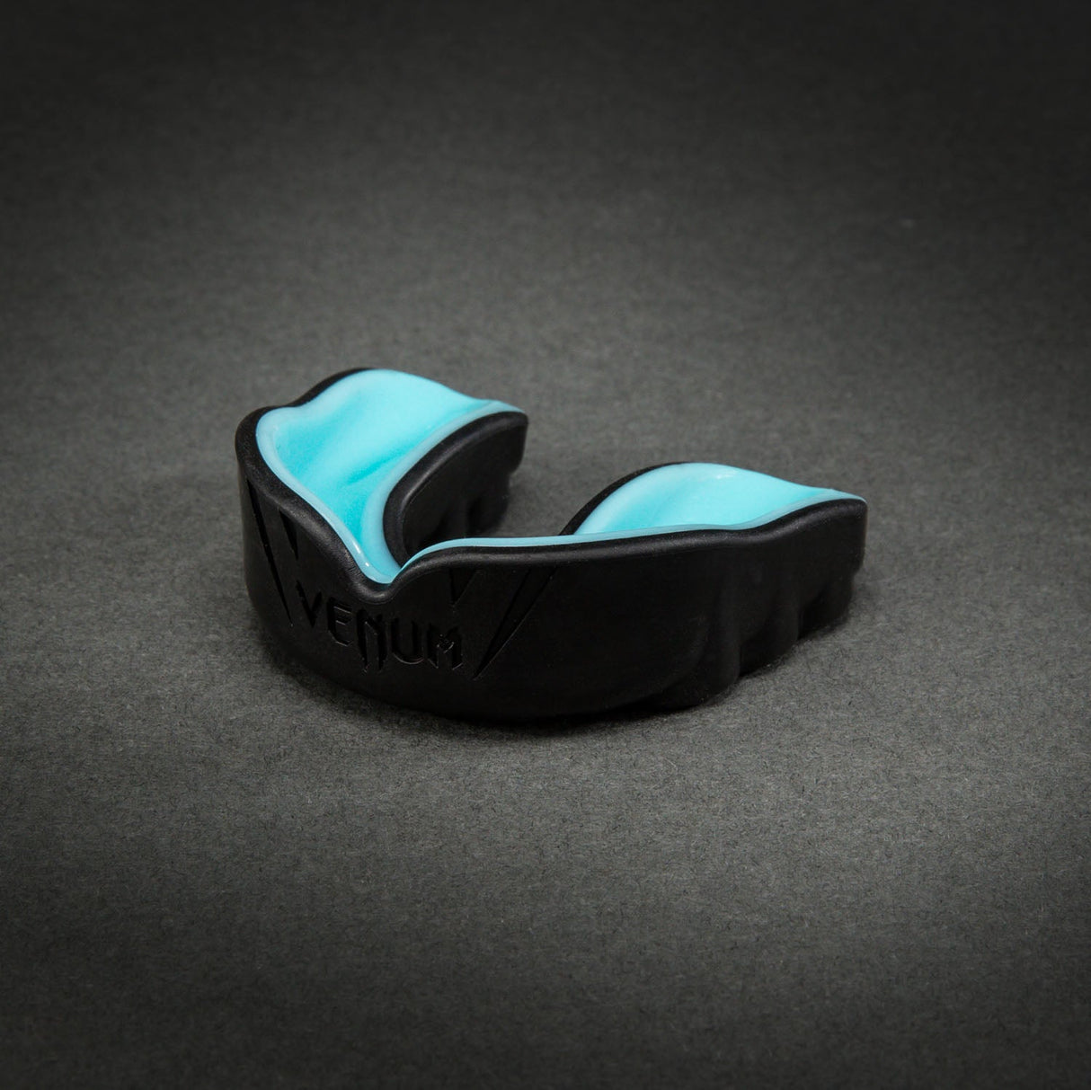 Venum Challenger Mouthguard Black/Turquoise - back