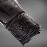 Venum Elite Boxing Gloves - detail