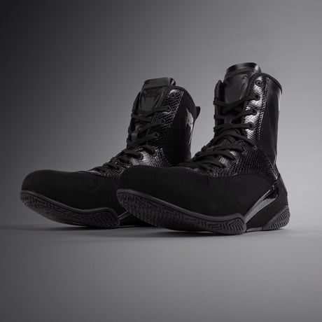 Venum Elite Boxing Shoes Black - front