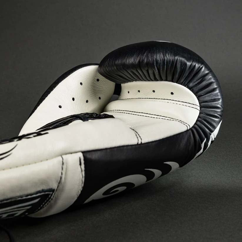 Venum Giant 2.0 Mike Tyson Pro Laced Boxing Gloves Deep Black