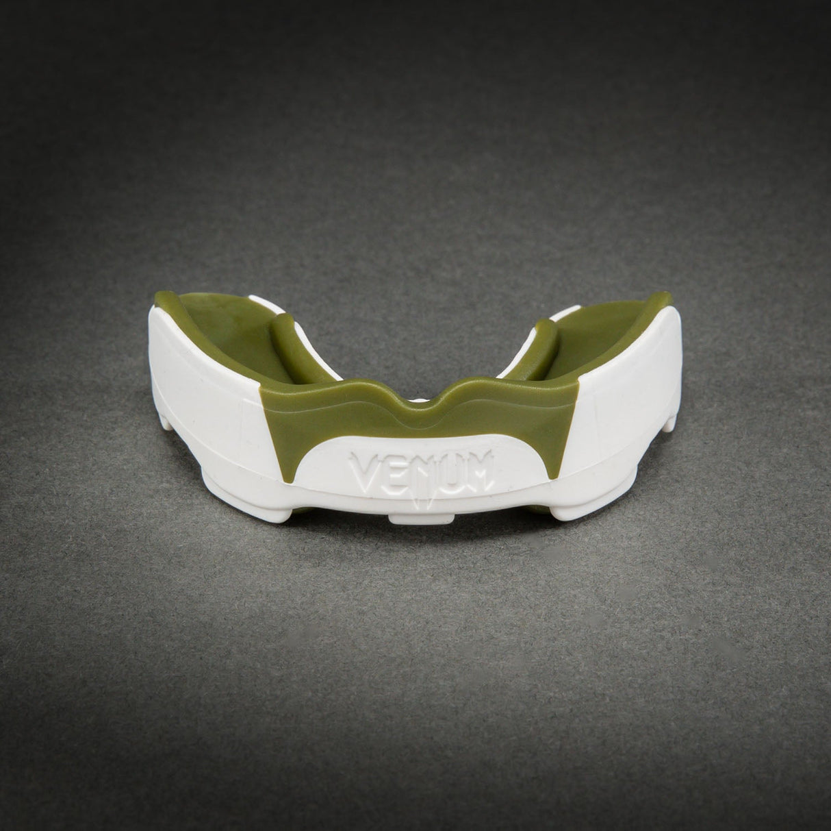 Venum Predator Mouthguard – White/Kaki - front