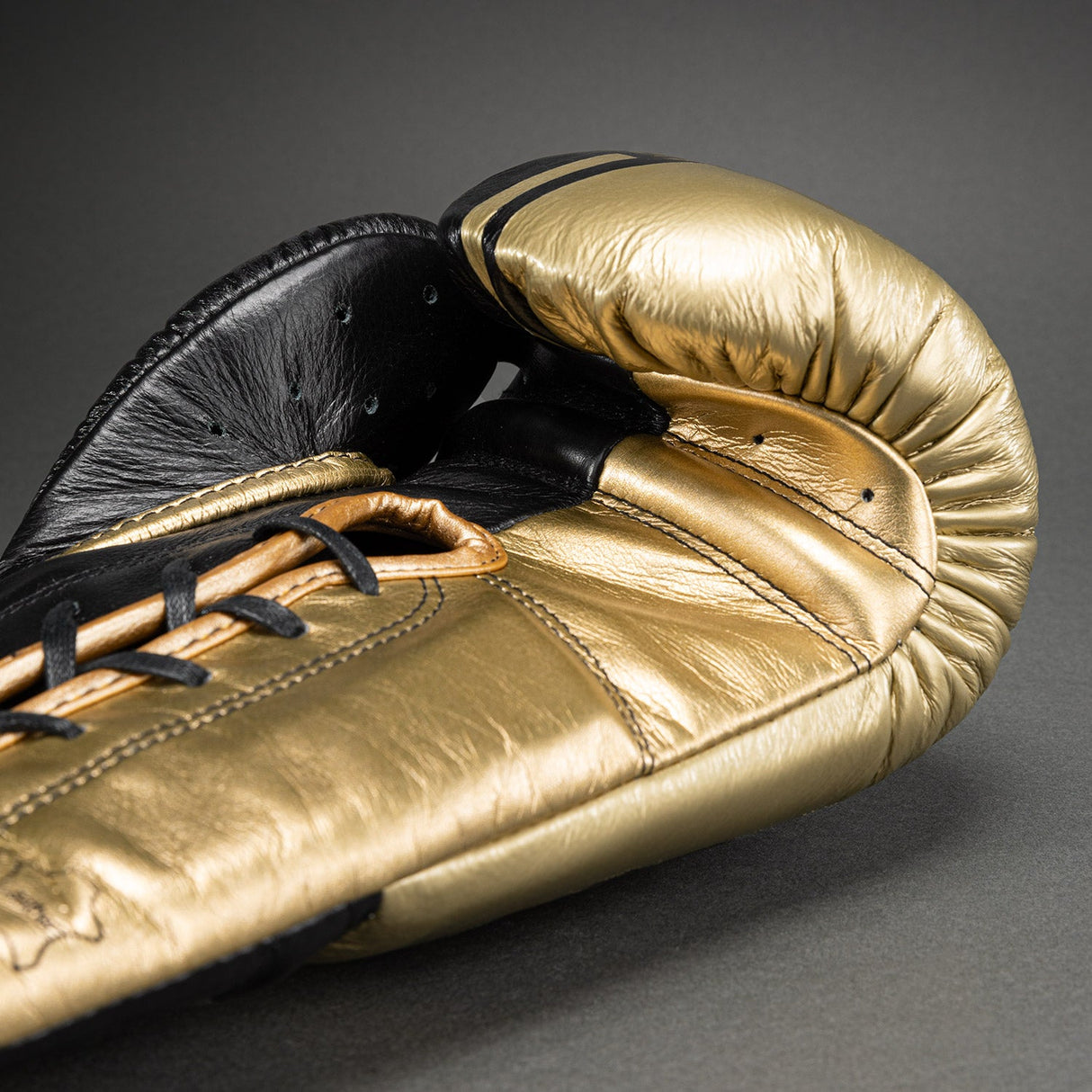 Venum Shield Pro Boxing Gloves with Laces Black/Gold - 5