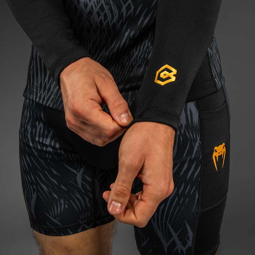 Venum x Chimaev Long Sleeve Rash Guard Black/Grey
