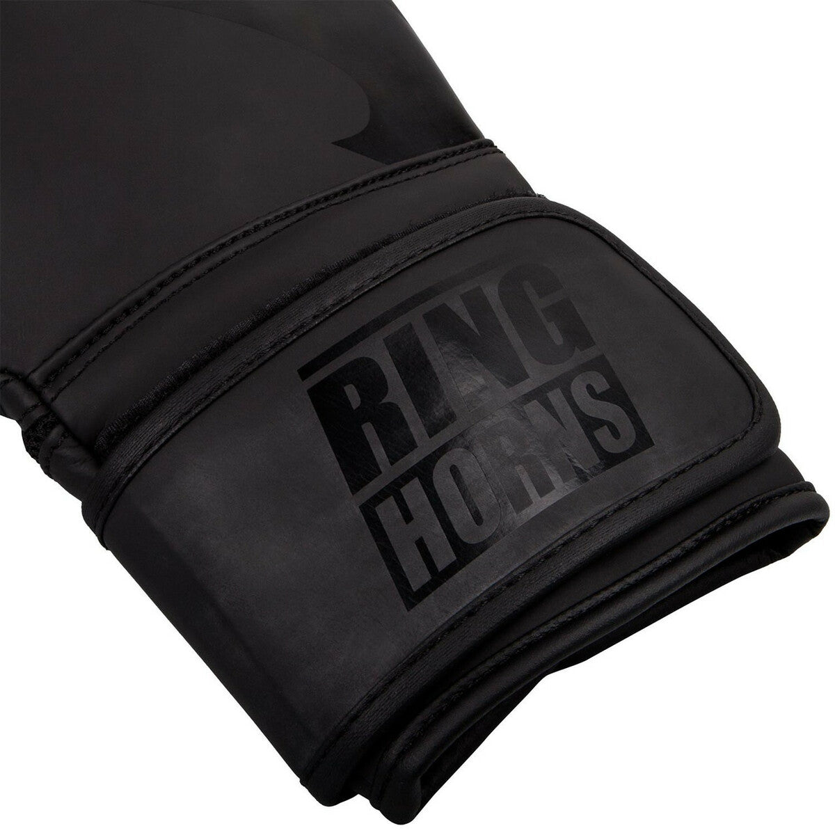 Ringhorns Charger Boxing Gloves Black/Black